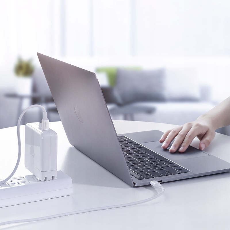 Wydajność ładowania do 100W – Idealny do laptopów i urządzeń mobilnych