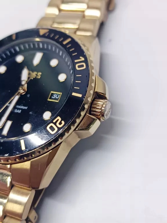 Wytrzymała Złota Bransoleta i Obrotowy Bezel