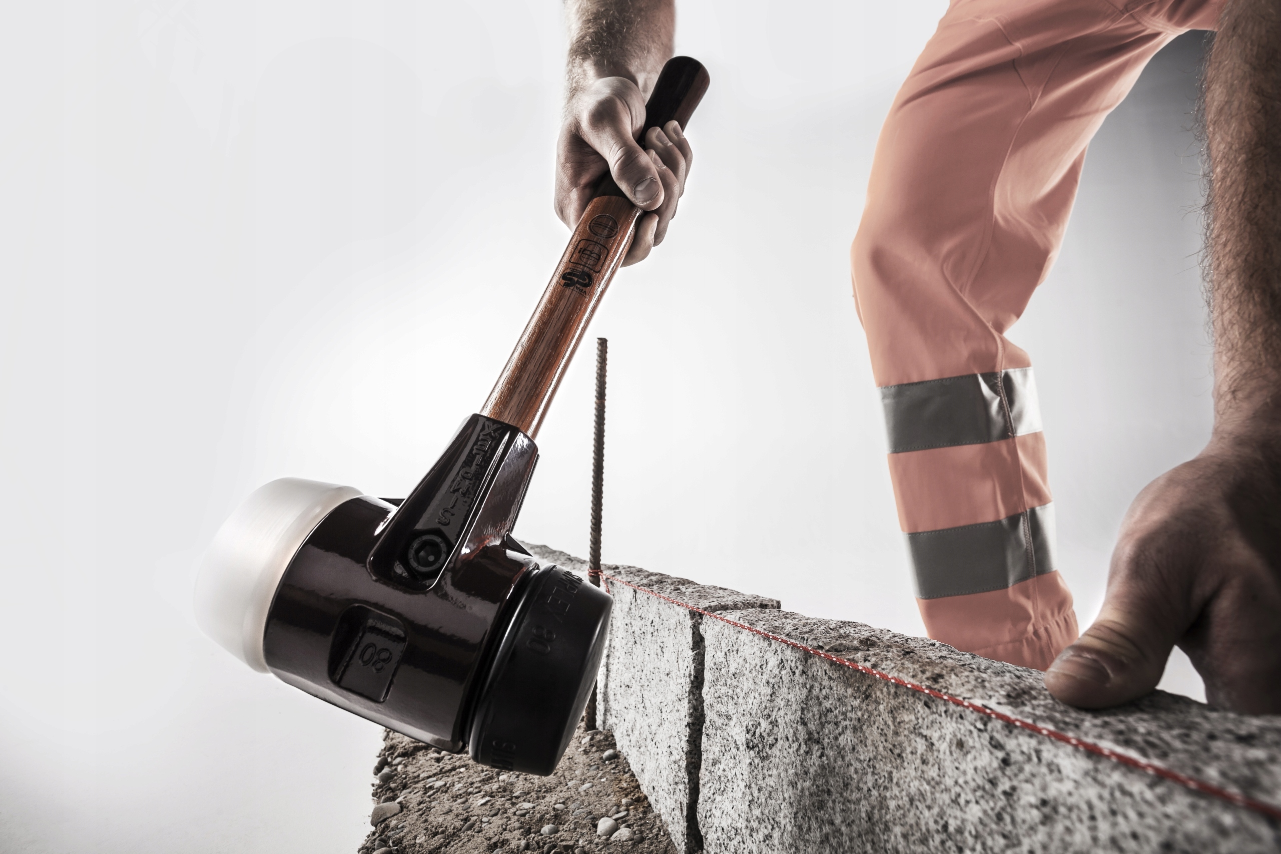 Młotek Halder Simplex EH3027 50 mm – Idealne narzędzie do prac ciesielskich i brukarskich