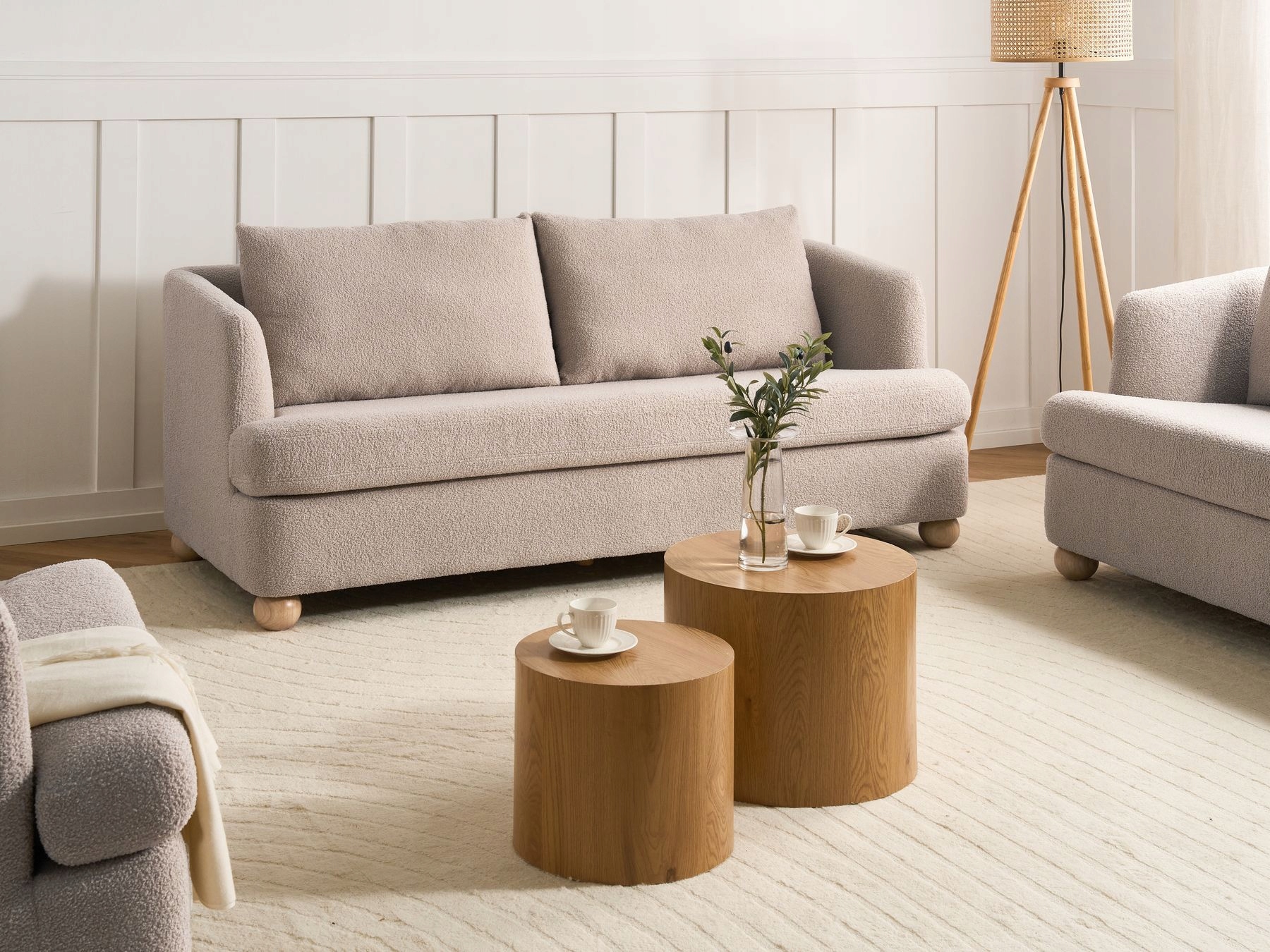 Sofa dla 3 osób RATTVIK Boucle Beżowy – Komfort i styl w Twoim wnętrzu