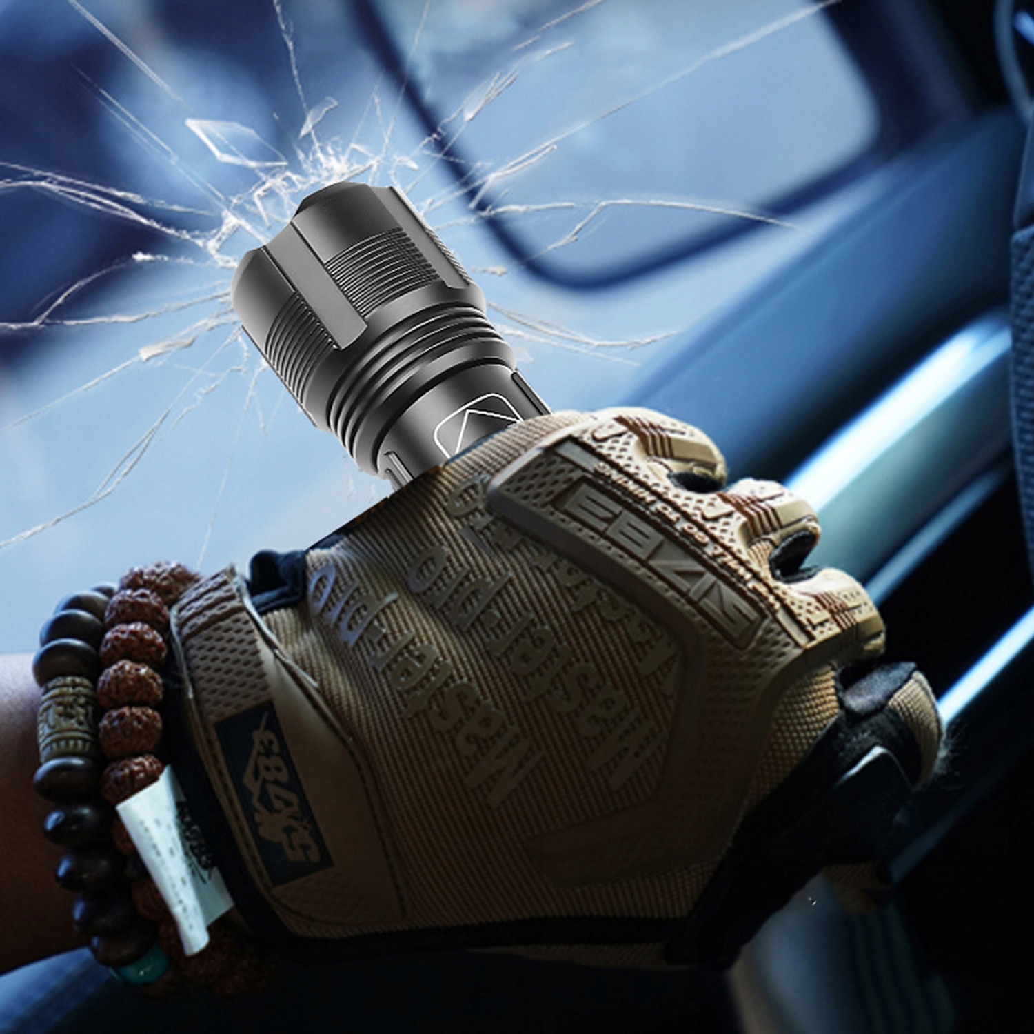 Latarka Taktyczna Defence T16 – Niezawodne źródło światła w każdych warunkach