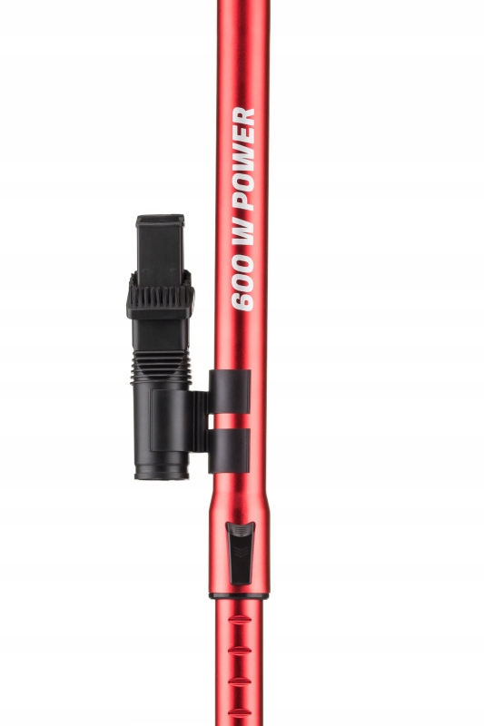 W zestawie z metalową teleskopową rurą i akcesoriami