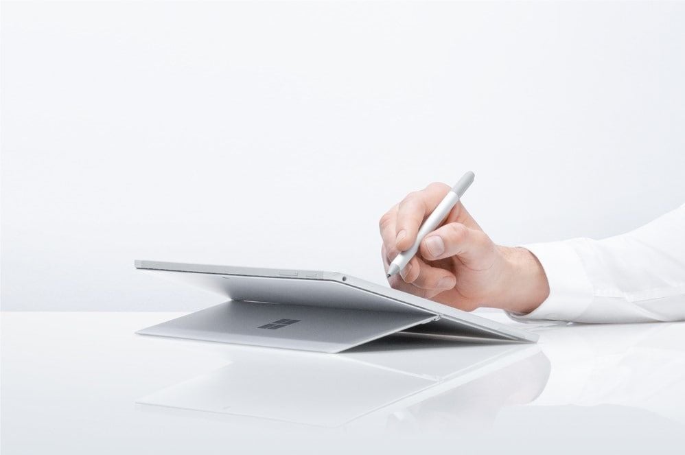 Surface Pro 6 w kolorze platynowym z piÃ³rem Surface