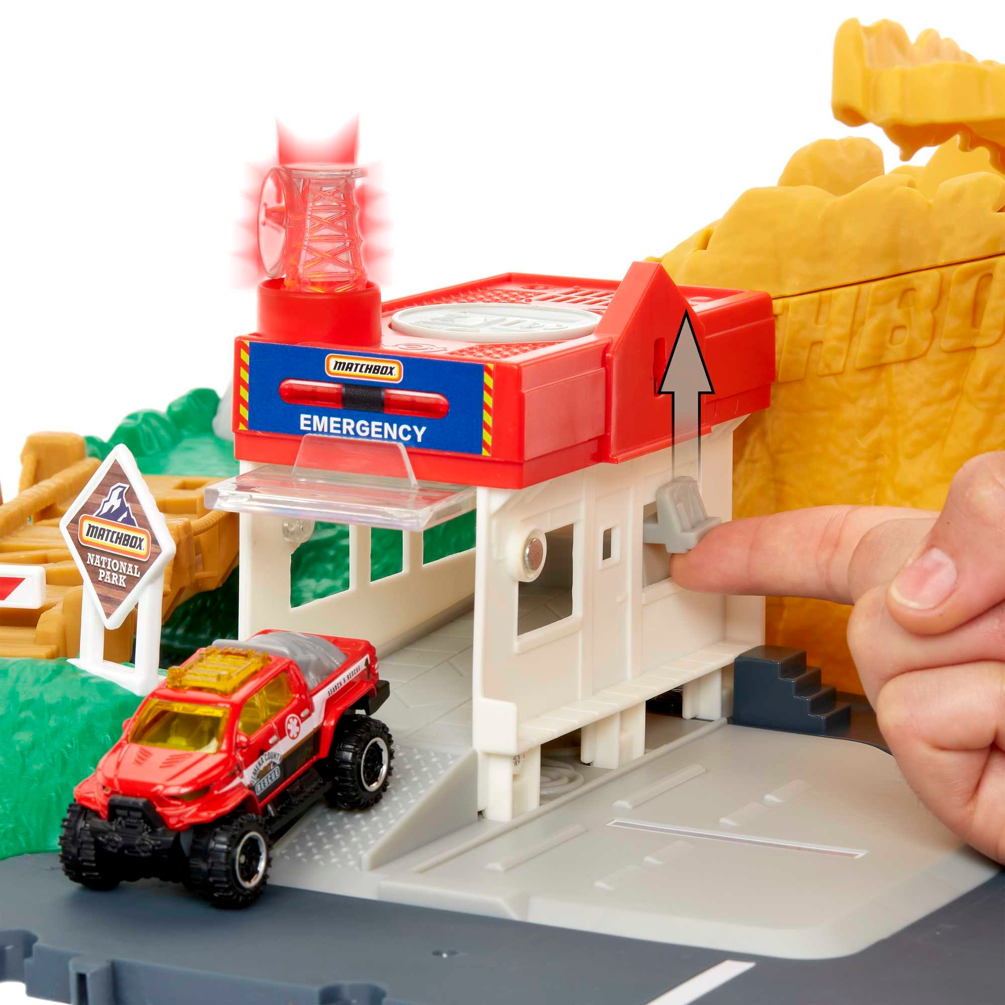 Zestaw z Samochodzikiem w Skali 1:64