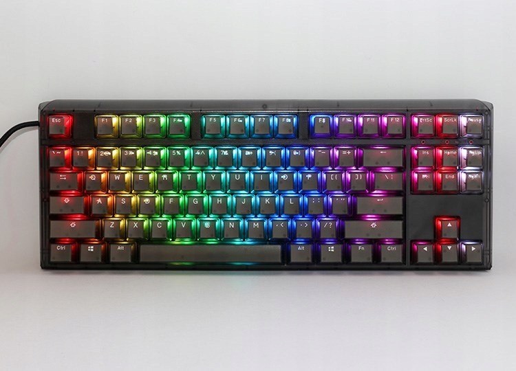 Mechaniczna klawiatura z przełącznikami Cherry MX Speed