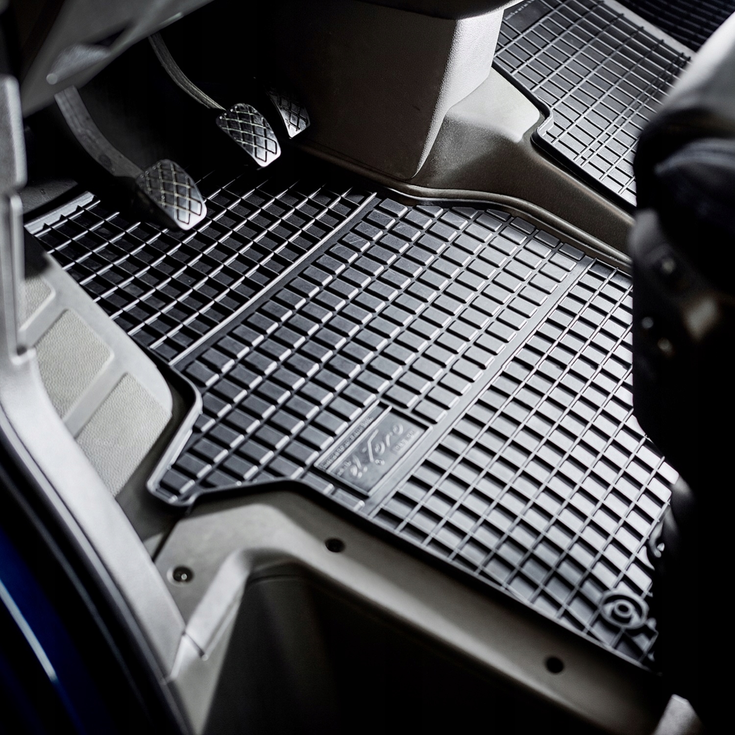 Estetyczna ochrona – 1,5-centymetrowy rant chroniący tapicerkę