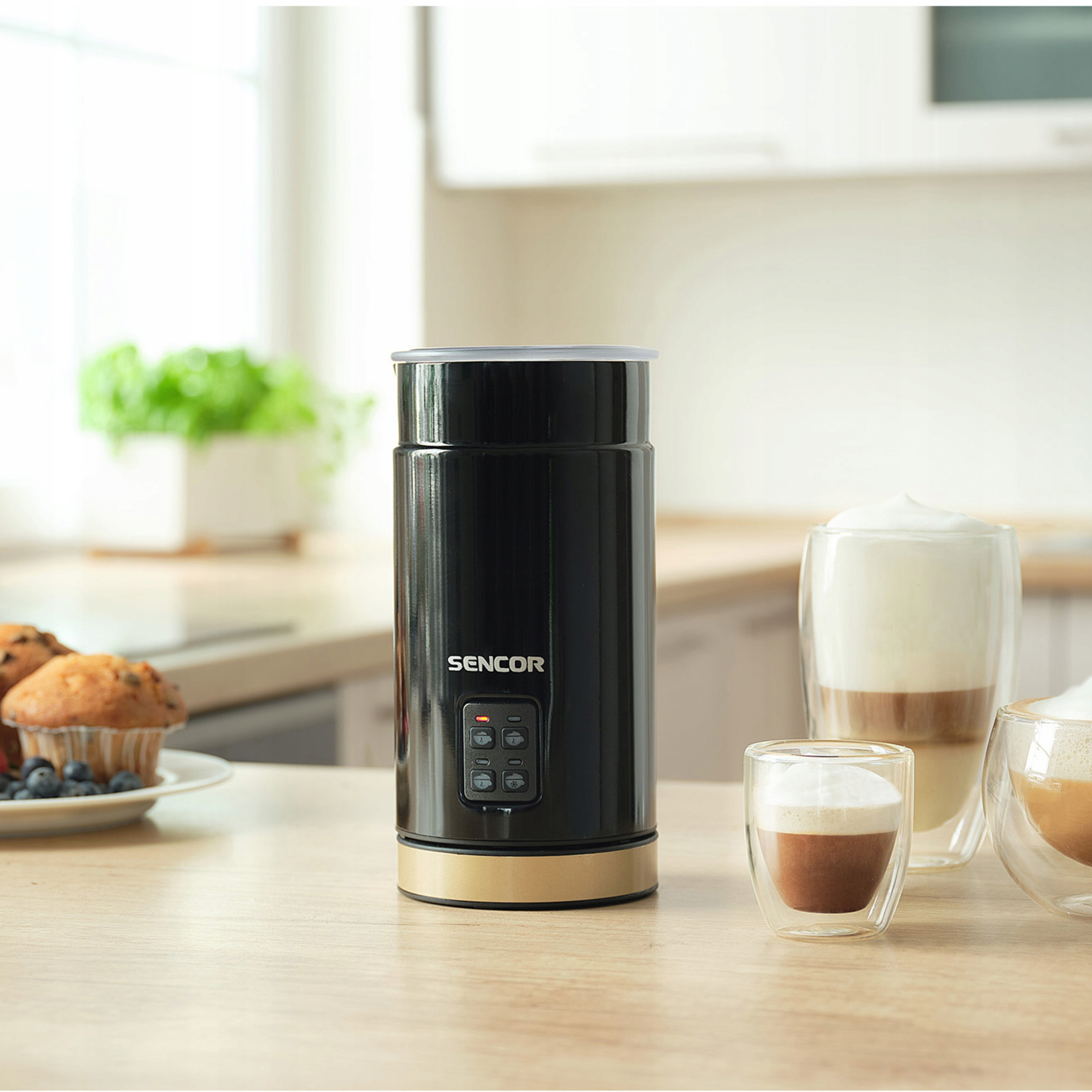 Sencor SMF2031BK – Idealny spieniacz do mleka dla miłośników kawy