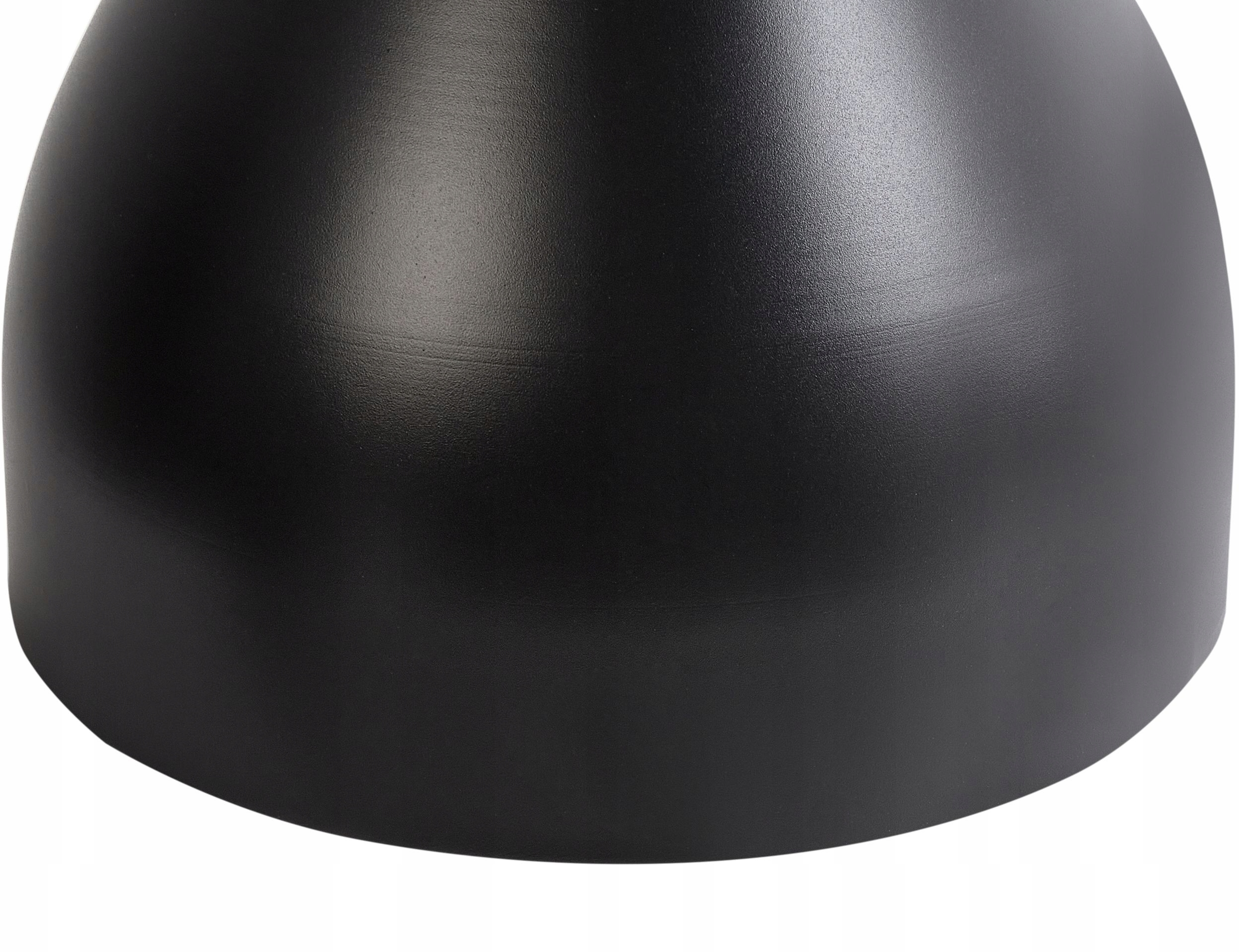 Stylowe połączenie kolorów: czarny, biały i złoty