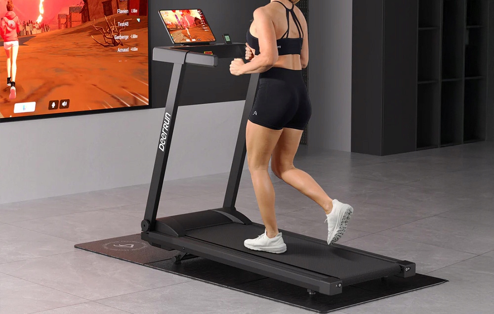 Łatwość obsługi – Intuicyjny panel dotykowy i pilot zdalnego sterowania