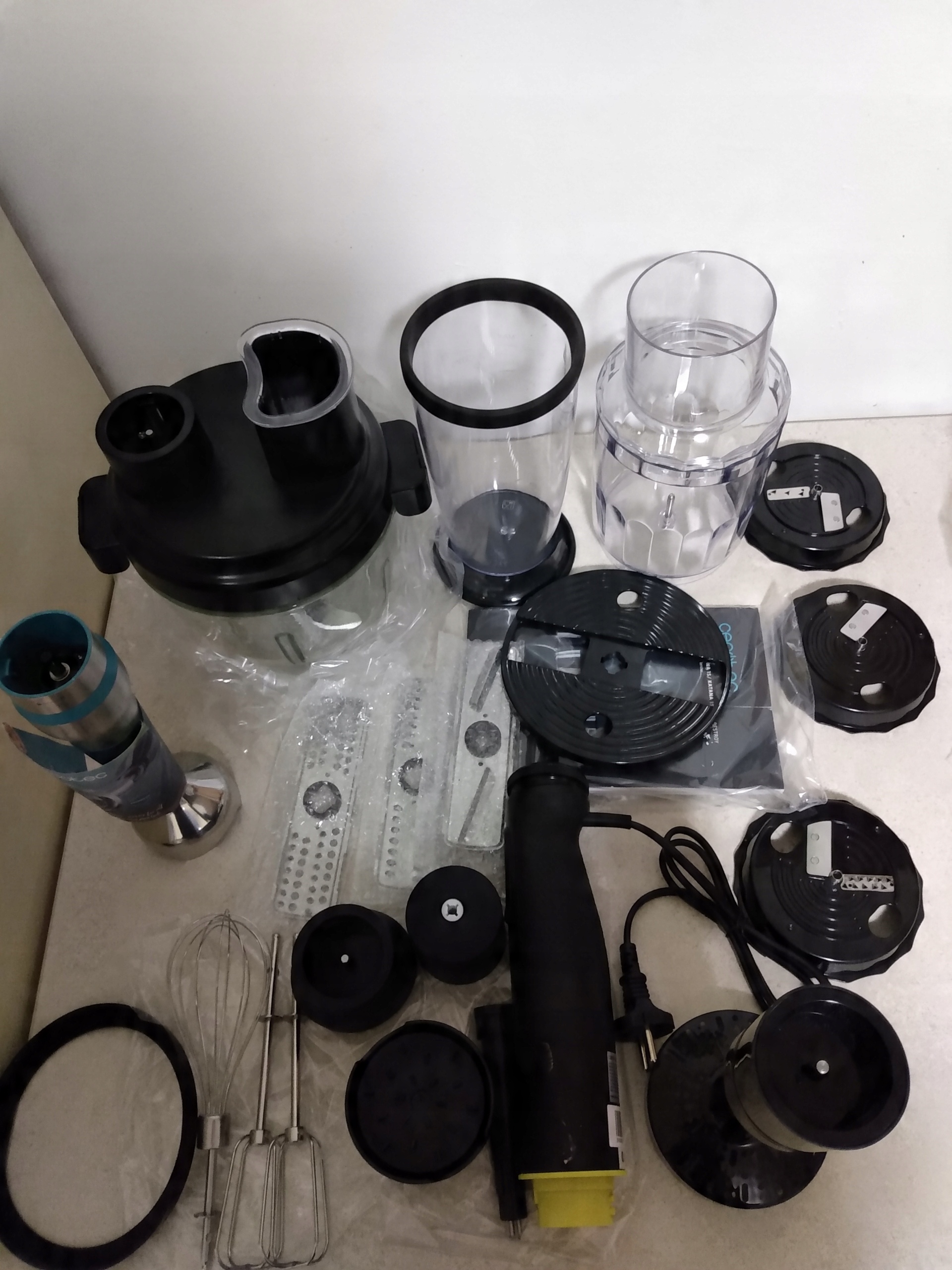 Wielofunkcyjność: Miksowanie, siekanie, ubijanie i więcej