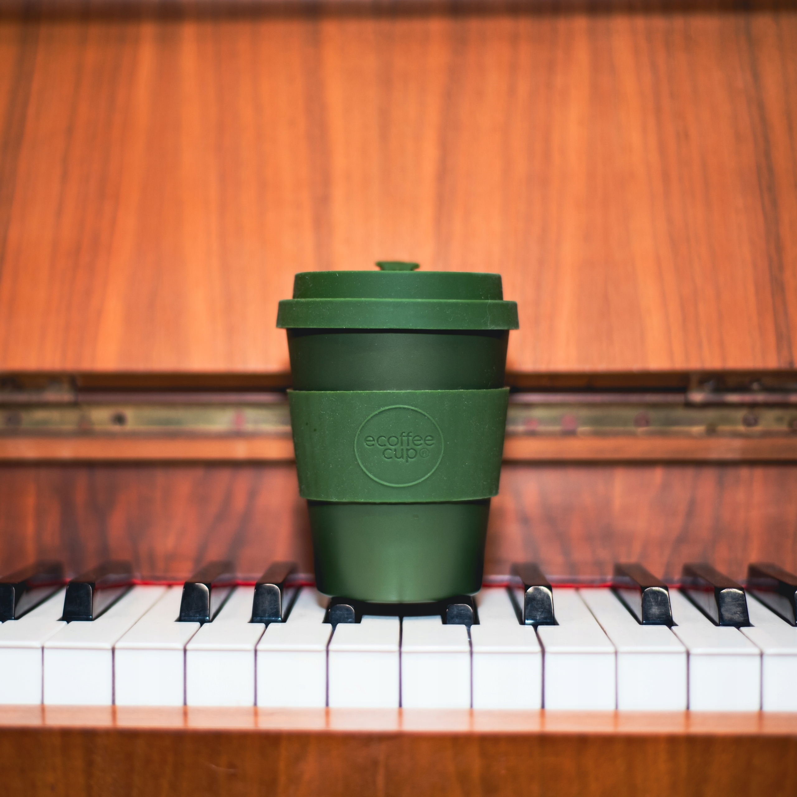 Kubek na wynos Ecoffee Cup* Jednolite Kolory 180ml - Oberon – wybór dla każdego