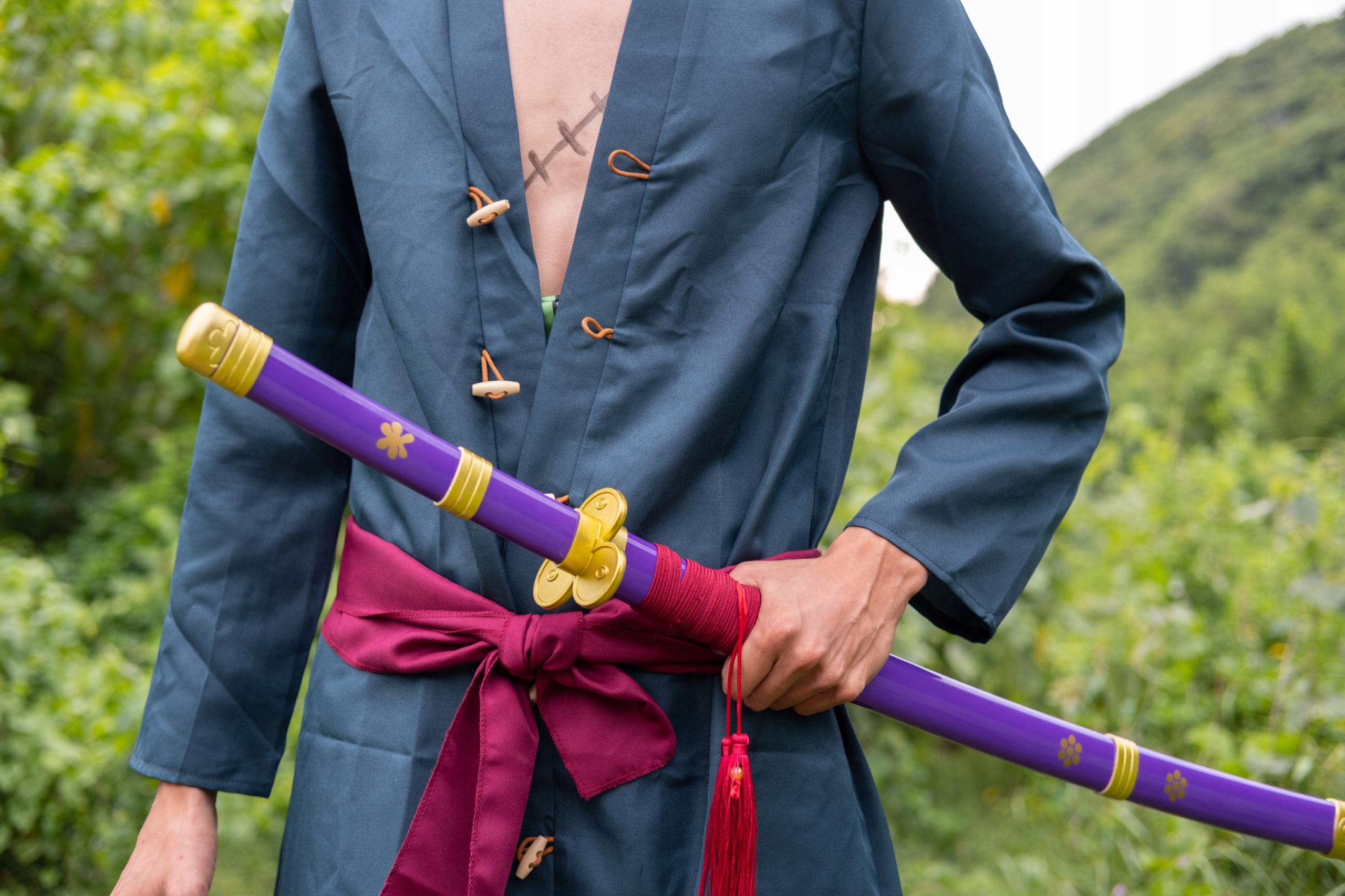 Idealny do cosplayu i ekspozycji – Miecz, który zachwyca