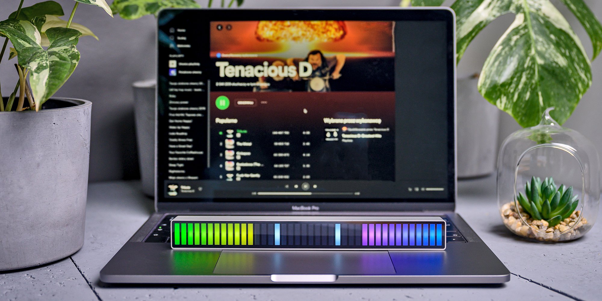 Equalizer RGB Redleaf 40LED - srebrny
