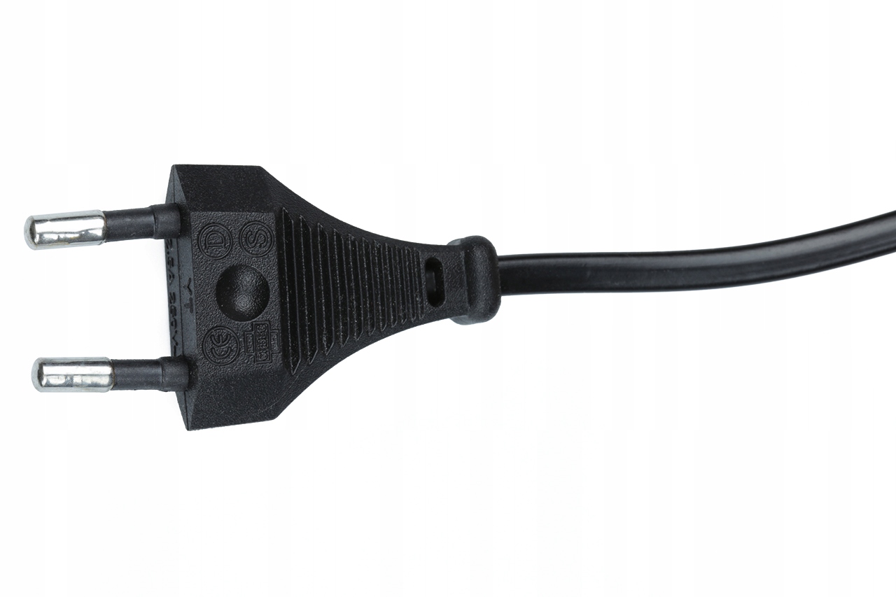 Długi kabel zasilający – Elastyczność w aranżacji przestrzeni