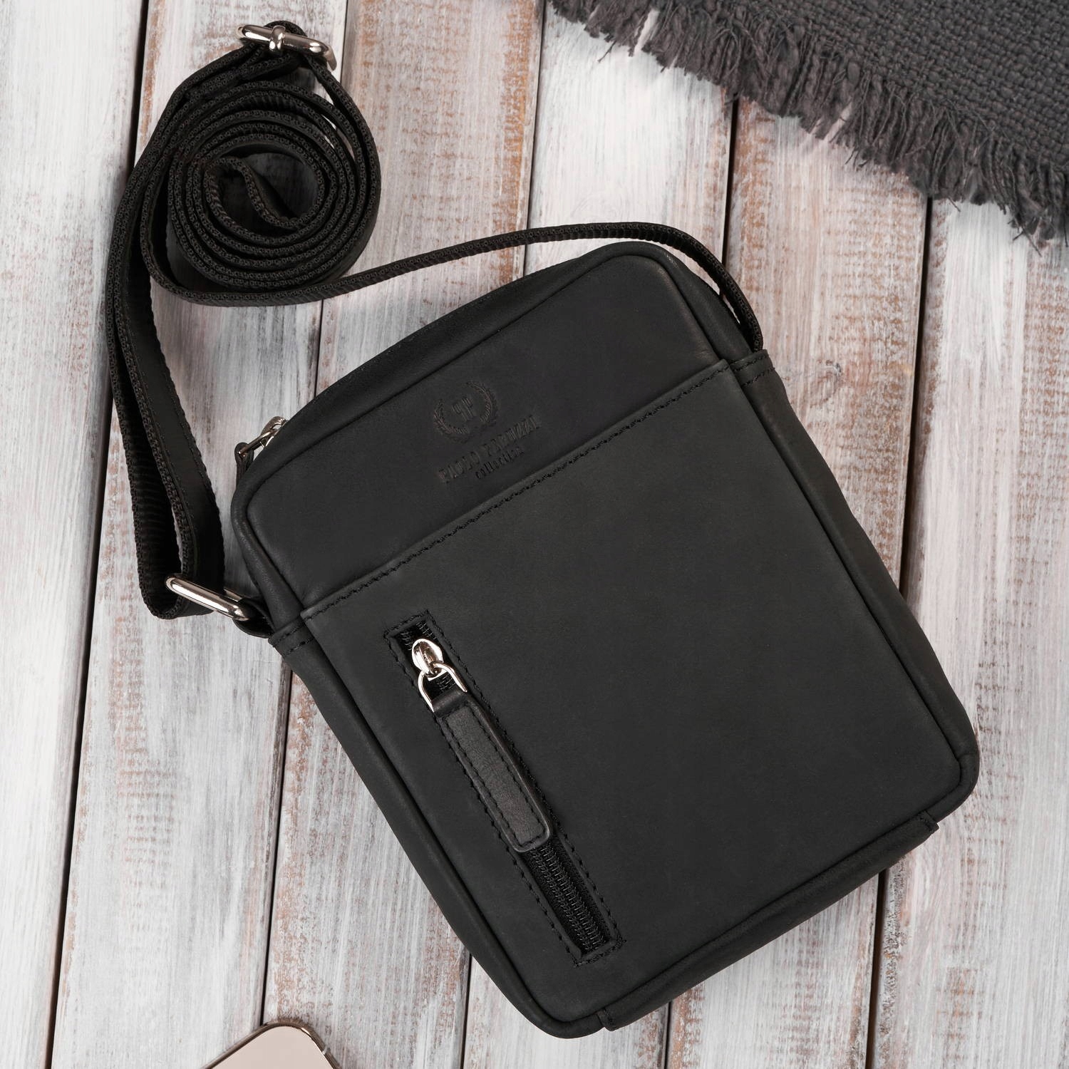 Klasyczny design w stylu vintage – Uzupełnienie każdej męskiej stylizacji