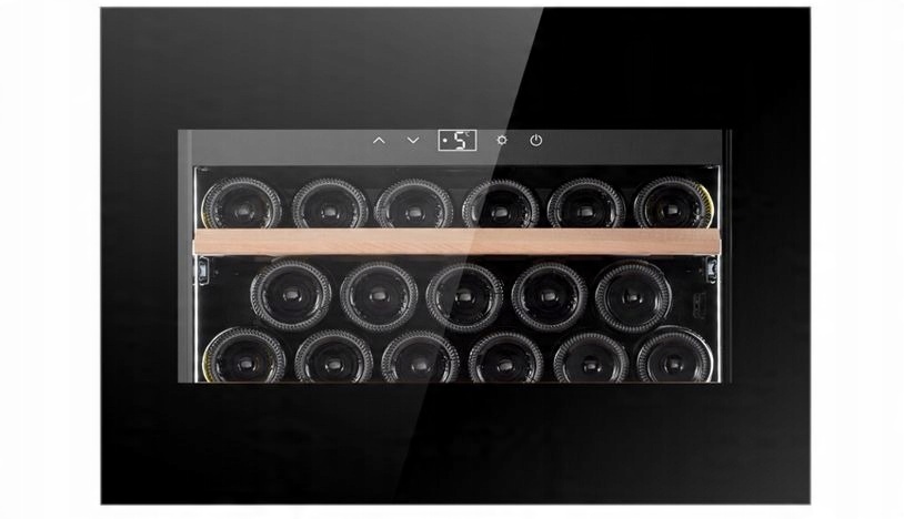 Pojemność 17 butelek Bordeaux – Doskonałe dla koneserów