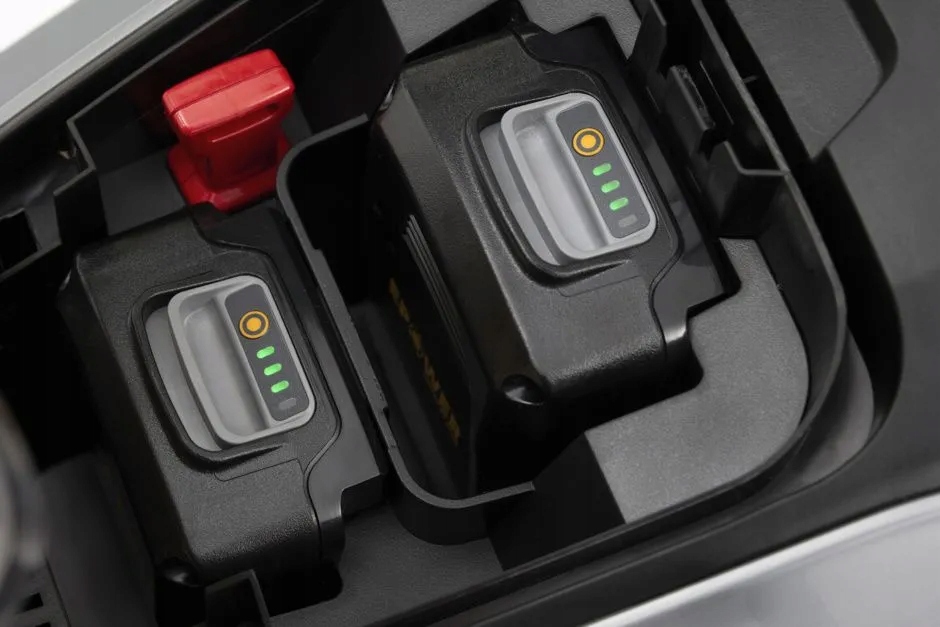 Kompaktowa szerokość cięcia 34 cm