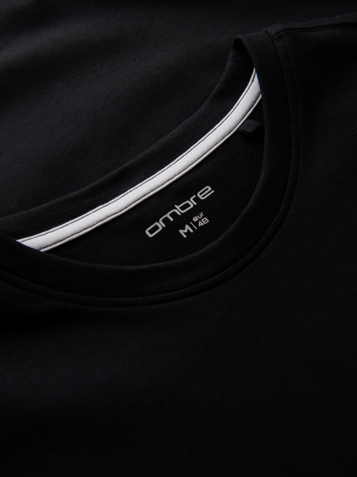 Męska koszulka z okrągłym dekoltem i logotypem SLIM FIT czarna V3 OM-TSCT-0220 M – Styl i wygoda w jednym
