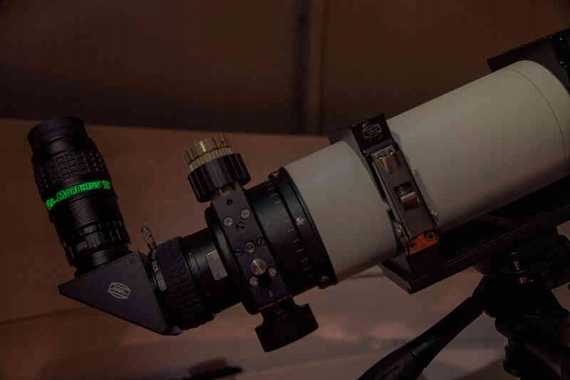 Szerokie pole widzenia 76° dla pełnej immersji w kosmosie