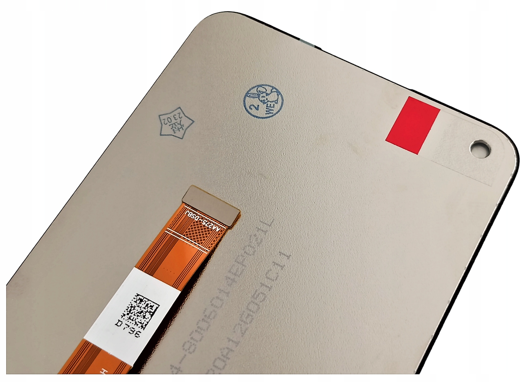 Typ matrycy: IPS LCD – Doskonałe kolory i kąty widzenia