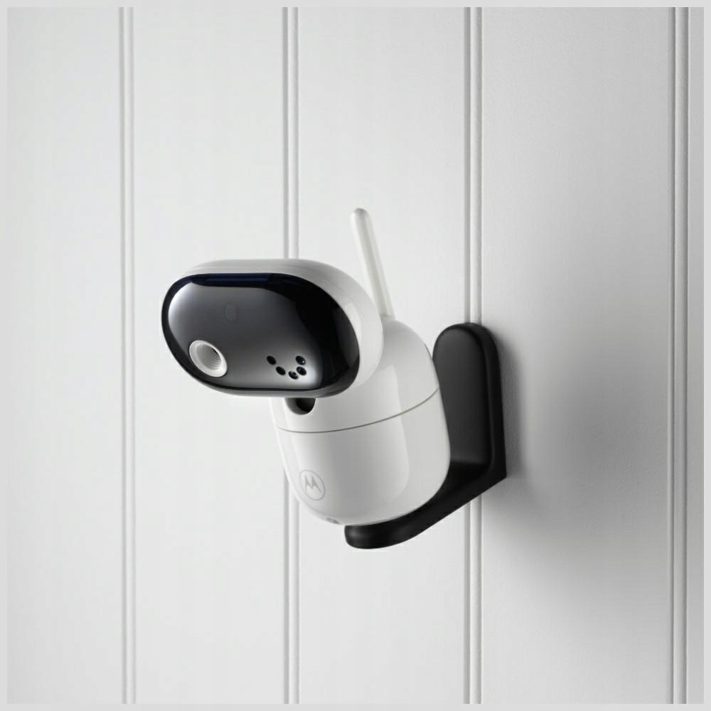 Zasięg do 300 metrów z bezpiecznym połączeniem FHSS 2,4 GHz