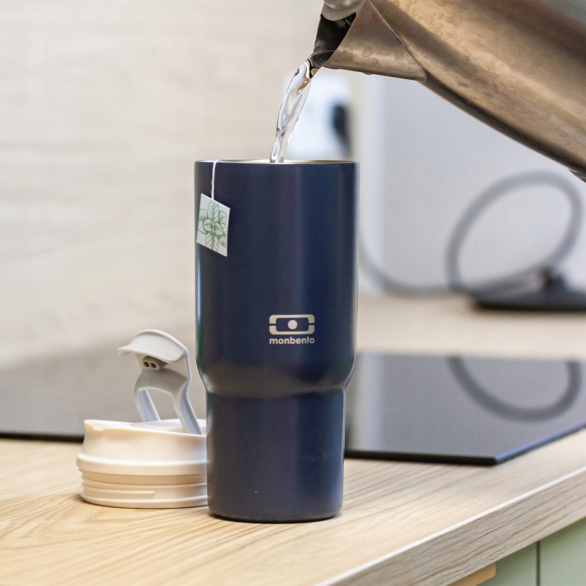 Doskonałe parametry termiczne – Utrzymuje ciepło do 5 godzin i chłód do 12 godzin