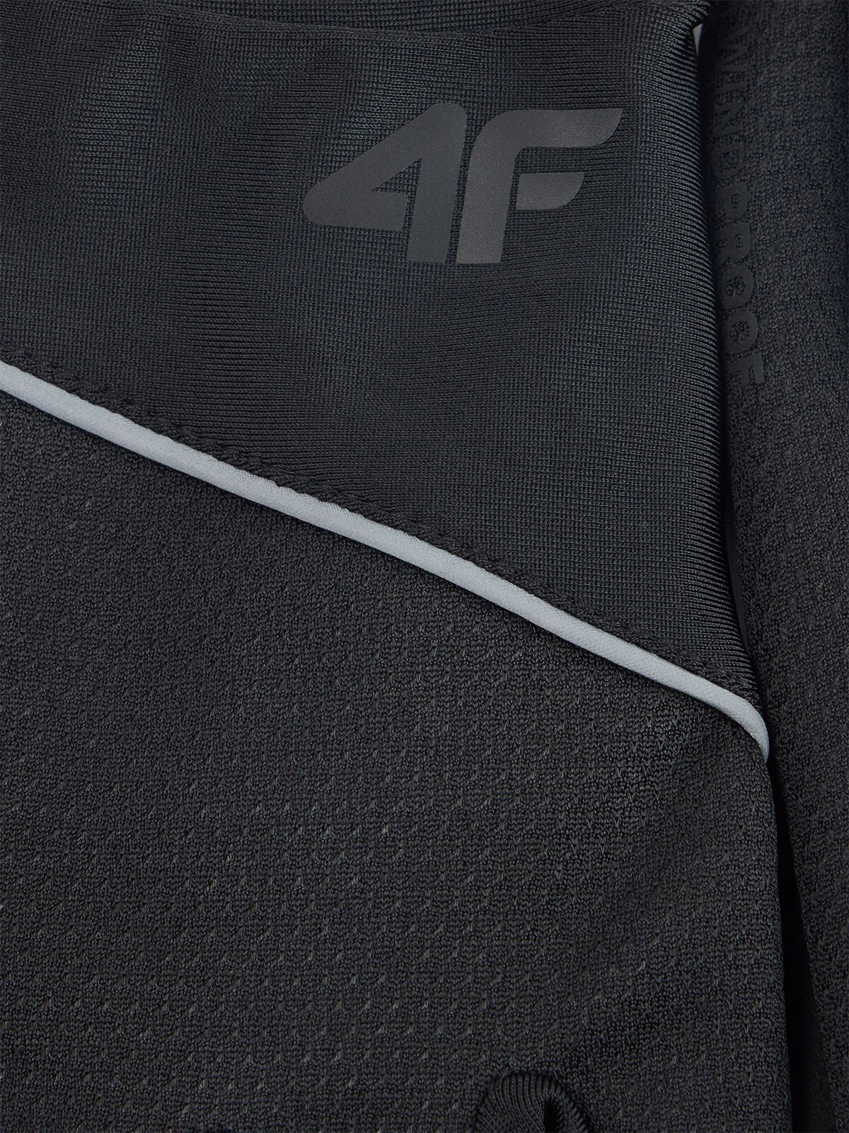 Właściwości materiału softshell – Ochrona przed wiatrem i chłodem