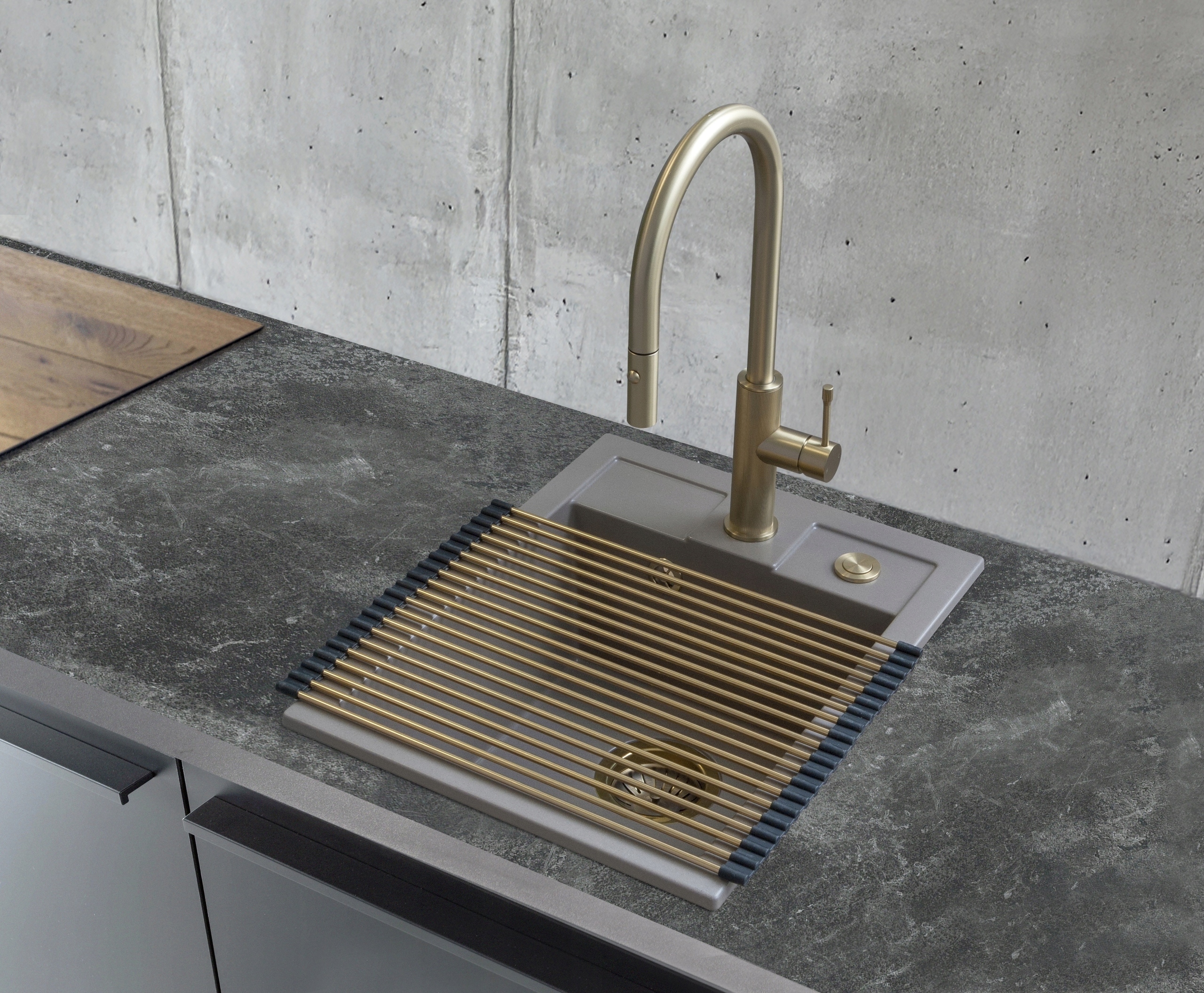 Funkcjonalność z systemem przelewowo-odpływowym Flex Space