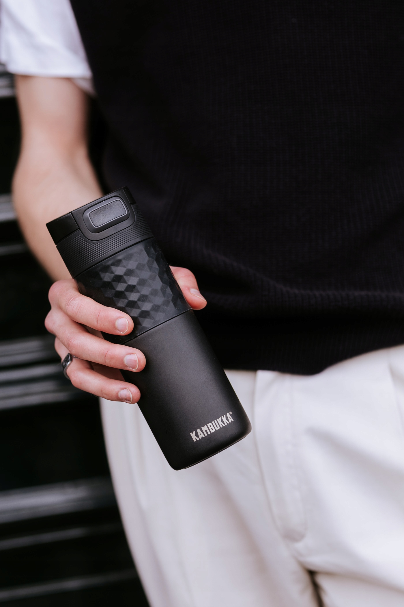 Kubek termiczny Etna Grip 500 ml - Black Velvet – Idealny towarzysz na każdą okazję