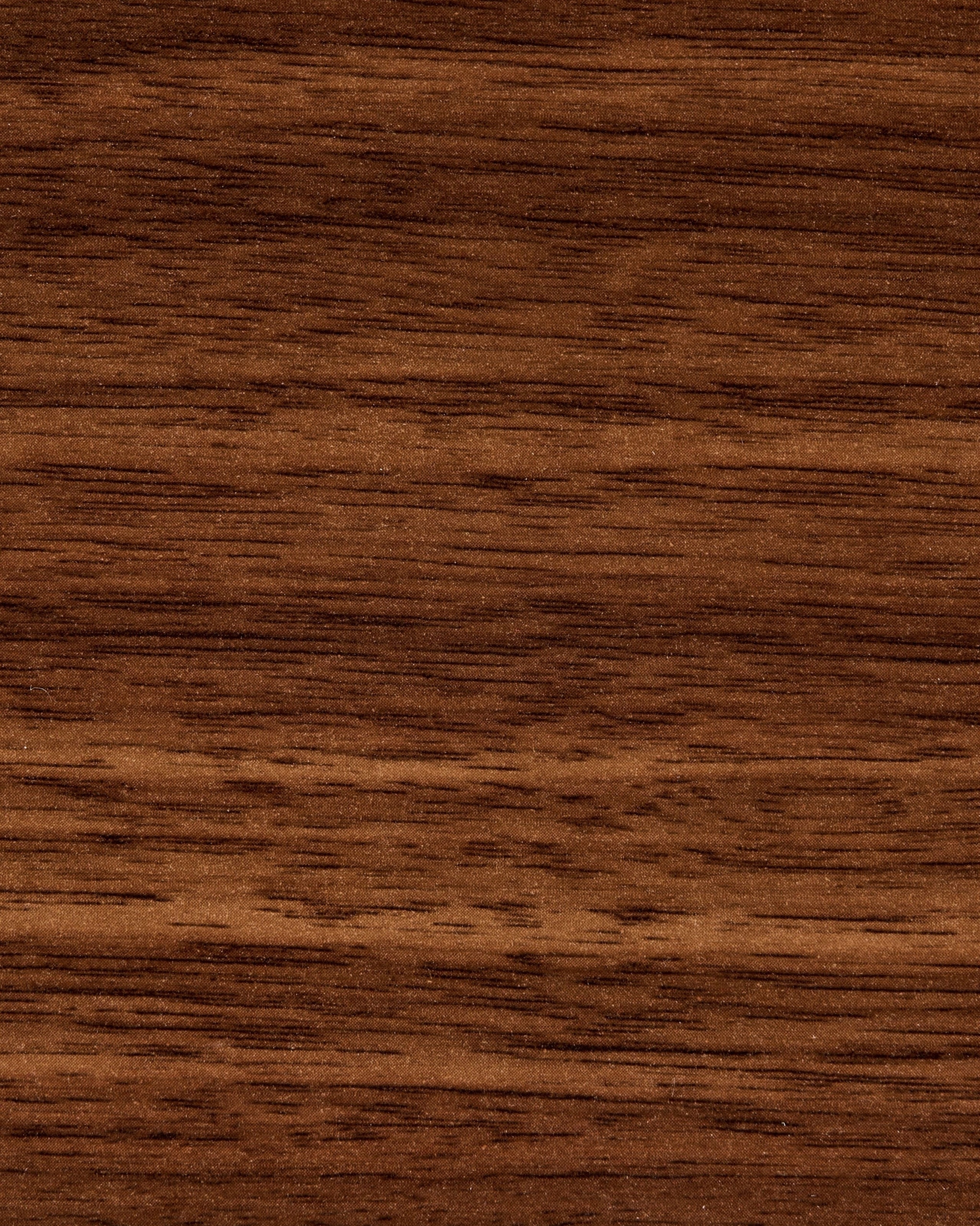 Klasyczny design w ciemnobrązowym wykończeniu