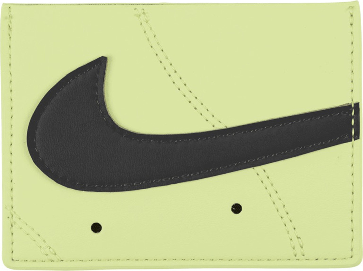 Portfel Nike ICON AIR FORCE 1 CARD WALLET – Elegancja i funkcjonalność w jednym
