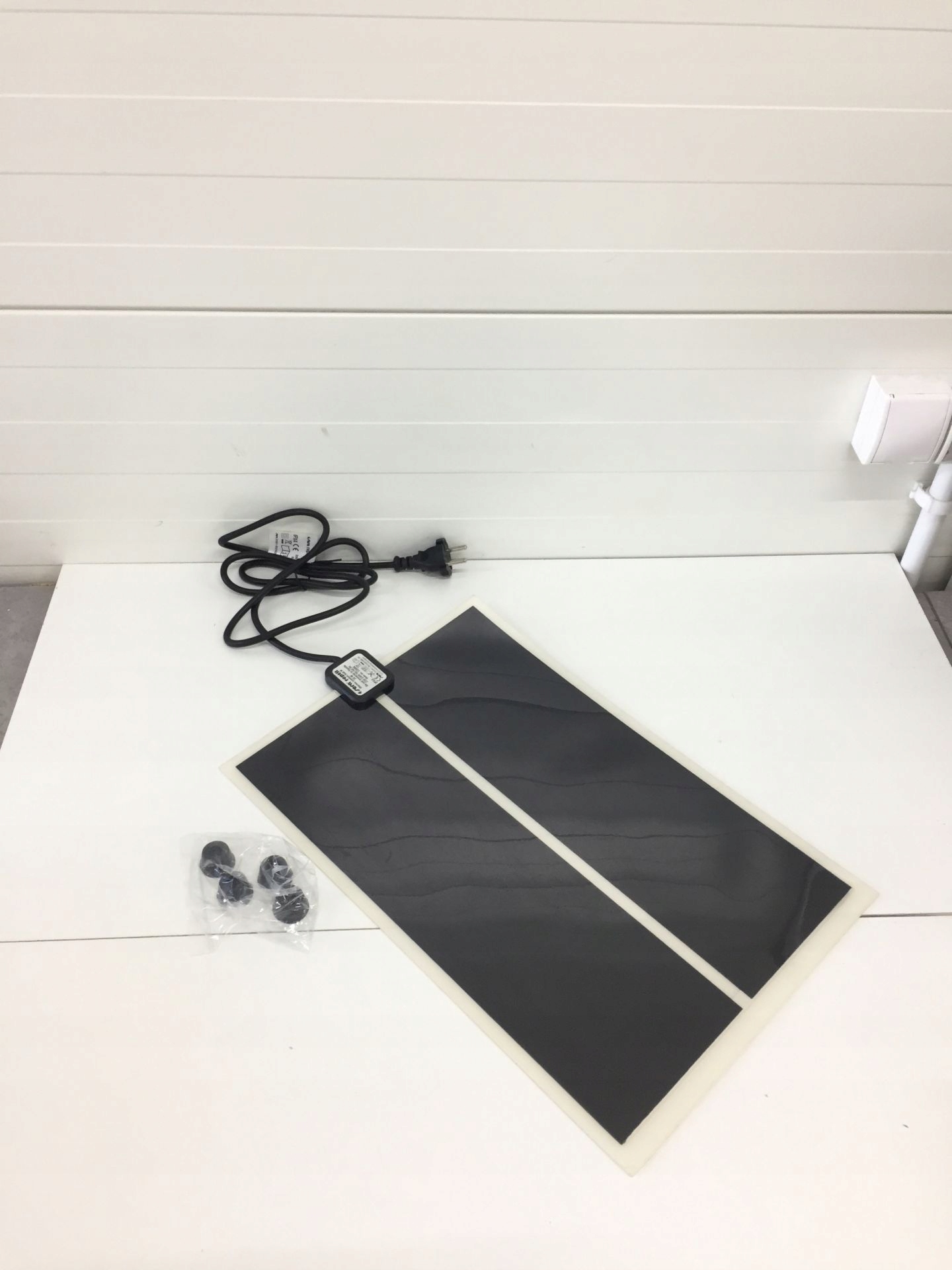 Mata grzewcza Sera Reptil Thermo Comfort M 28 x 42 cm – Idealne rozwiązanie dla gadów i płazów