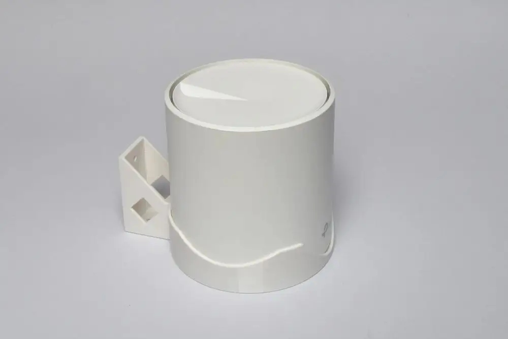 Estetyka i kolorystyka – Biały uchwyt do nowoczesnych wnętrz