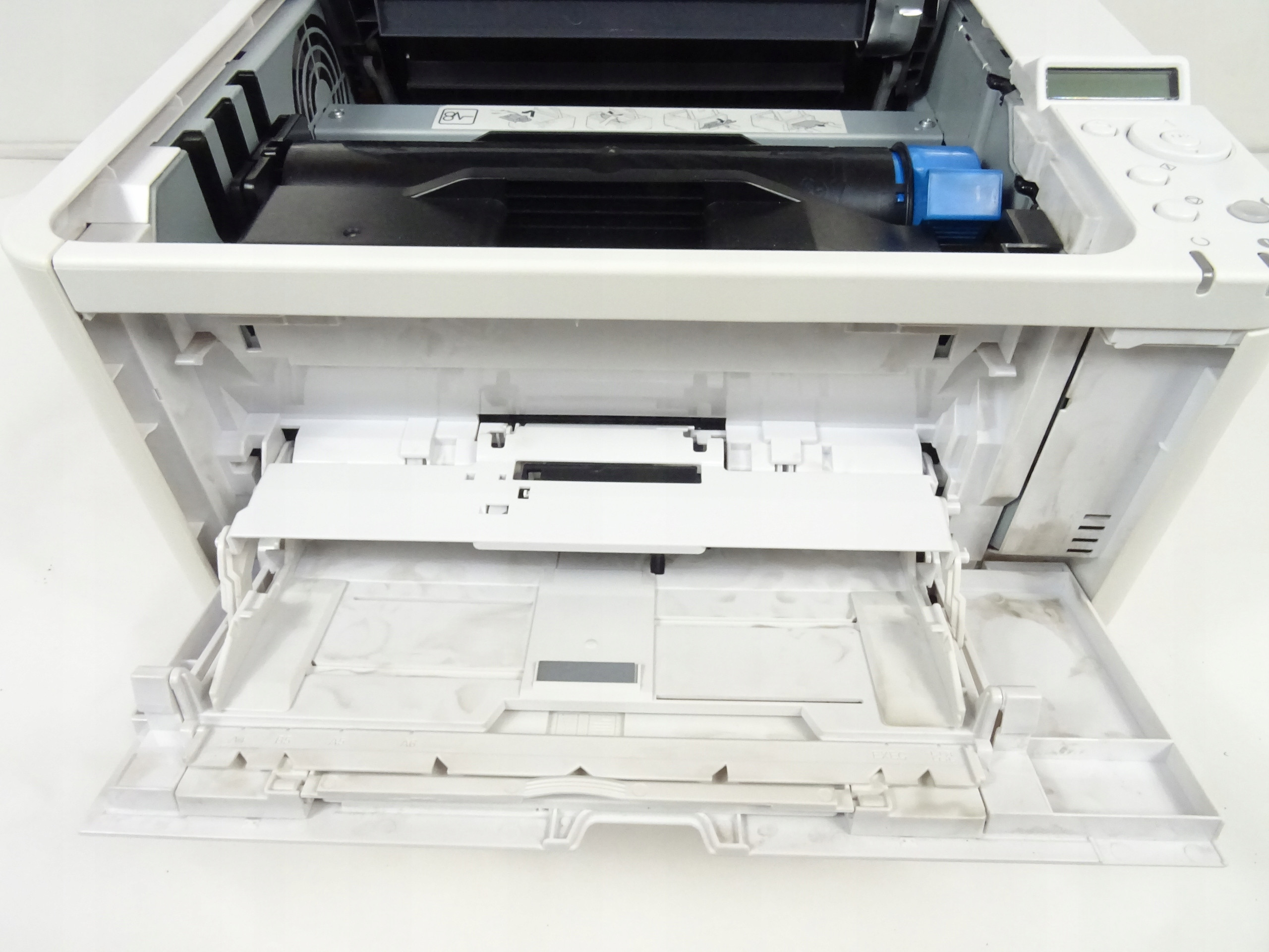 Szybkość druku do 40 stron na minutę