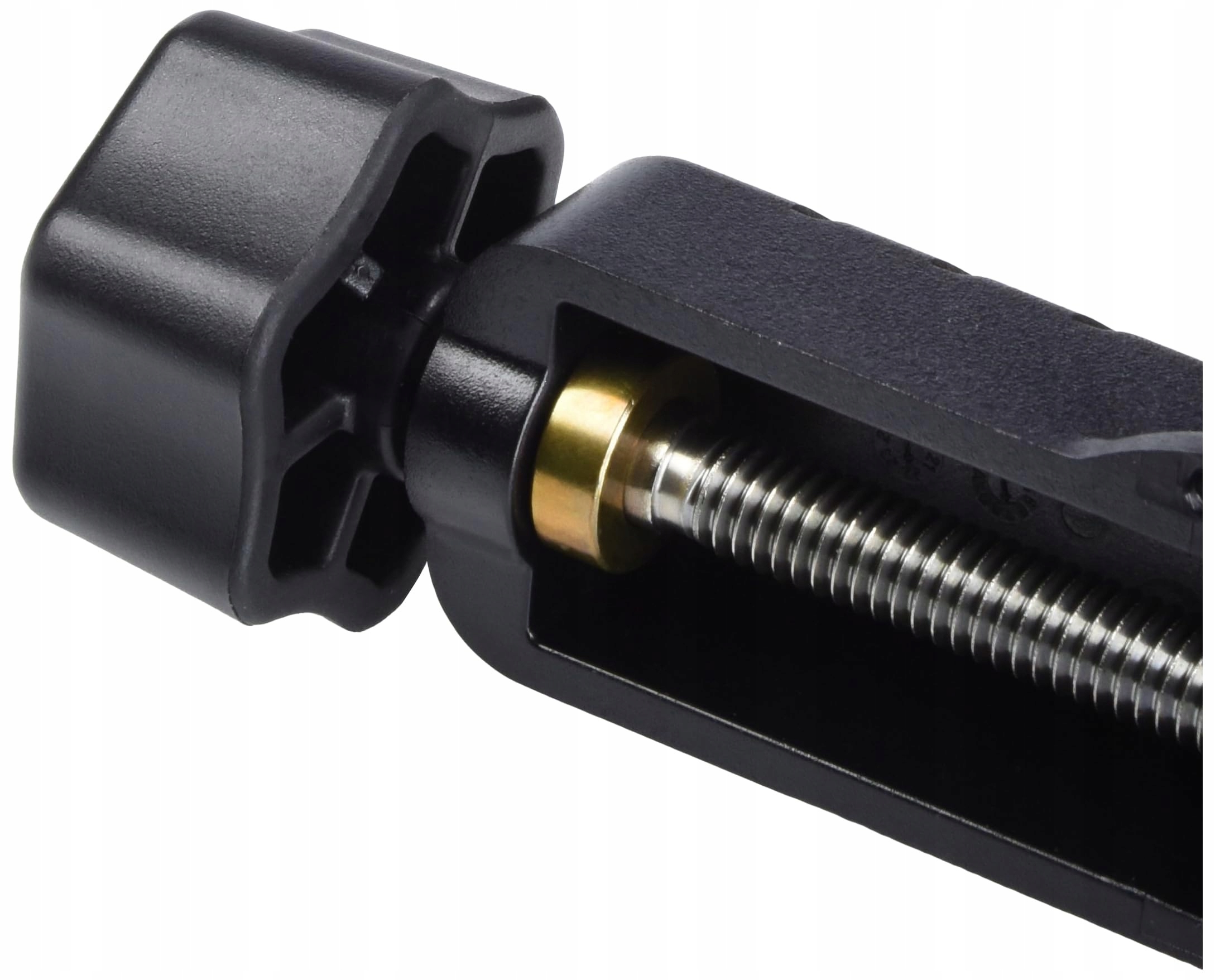 Uniwersalny i elastyczny montaż bez użycia śrub