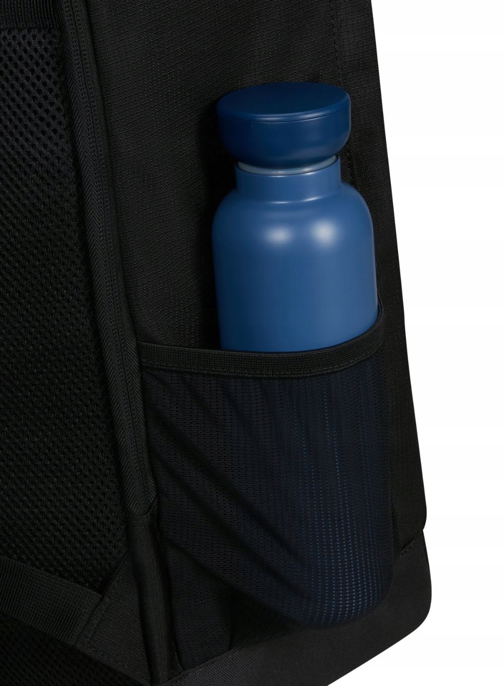 Przednia kieszeń na drobiazgi – łatwy dostęp do najważniejszych rzeczy