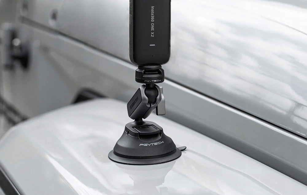 Uniwersalna kompatybilność z kamerami sportowymi