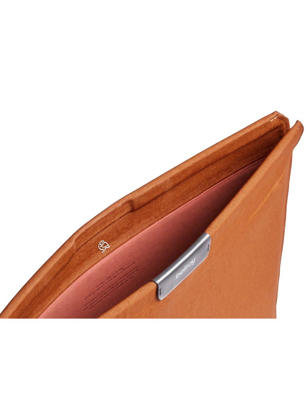 Pikowana podszewka z mikrofibry – dodatkowa ochrona dla Twojego sprzętu