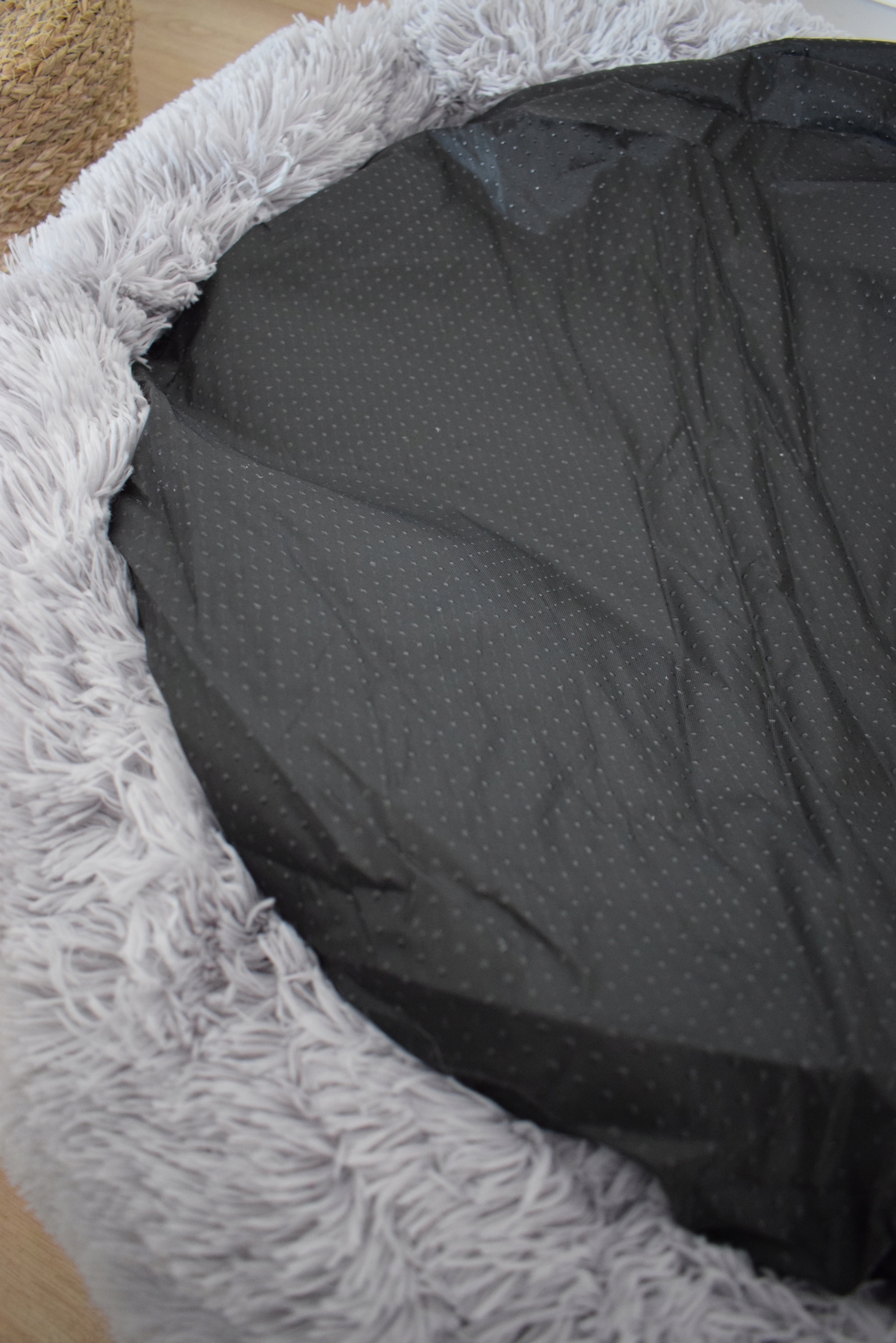 Antypoślizgowe dno dla stabilności i bezpieczeństwa