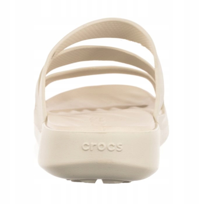 Niskie cholewki – idealne na ciepłe dni