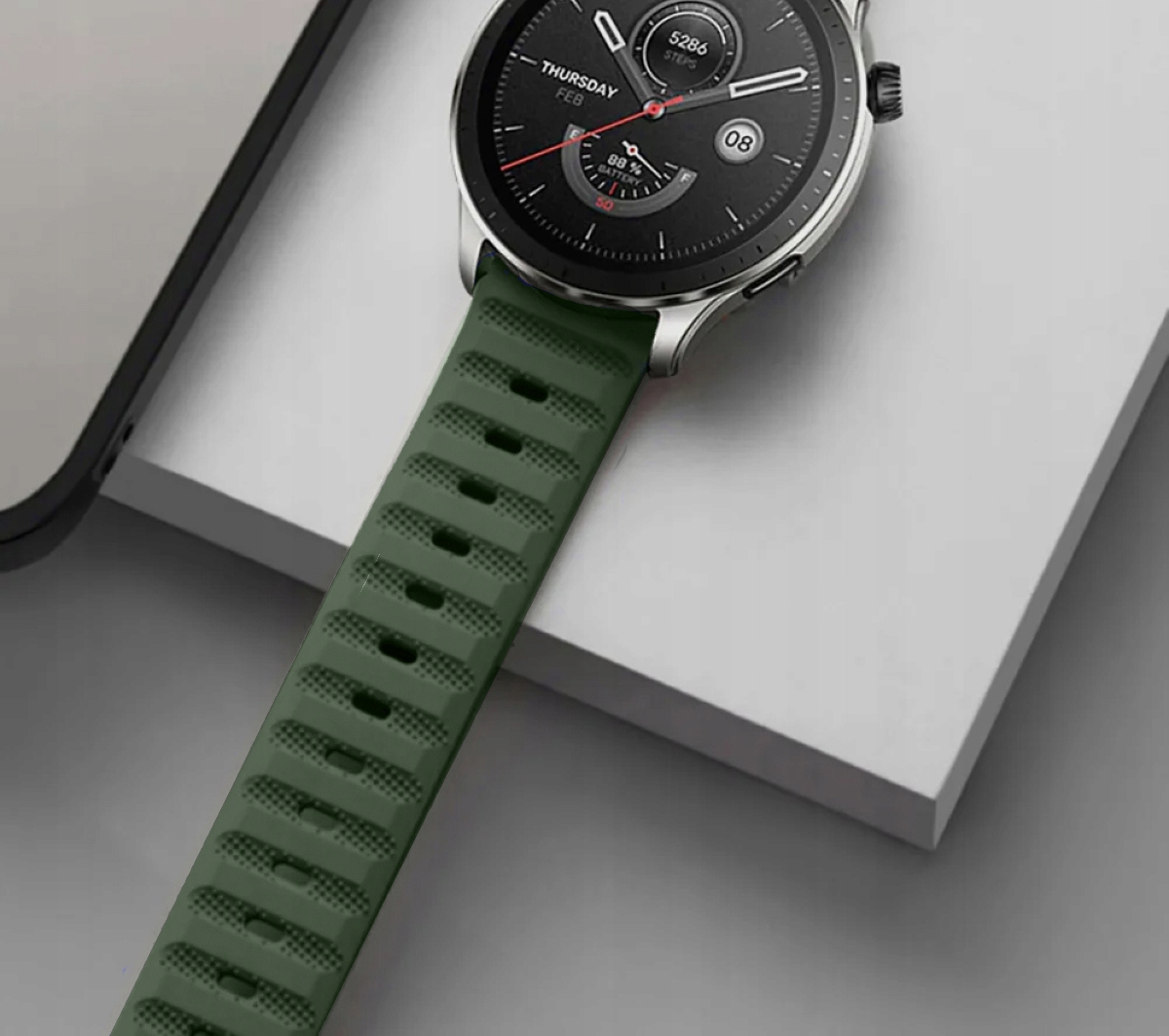 Pasek Supero Iconband II do Samsung Galaxy Watch 4/5/6/6 Classic – Styl i funkcjonalność w jednym