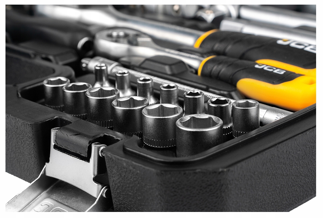 Wygodne i funkcjonalne akcesoria w zestawie