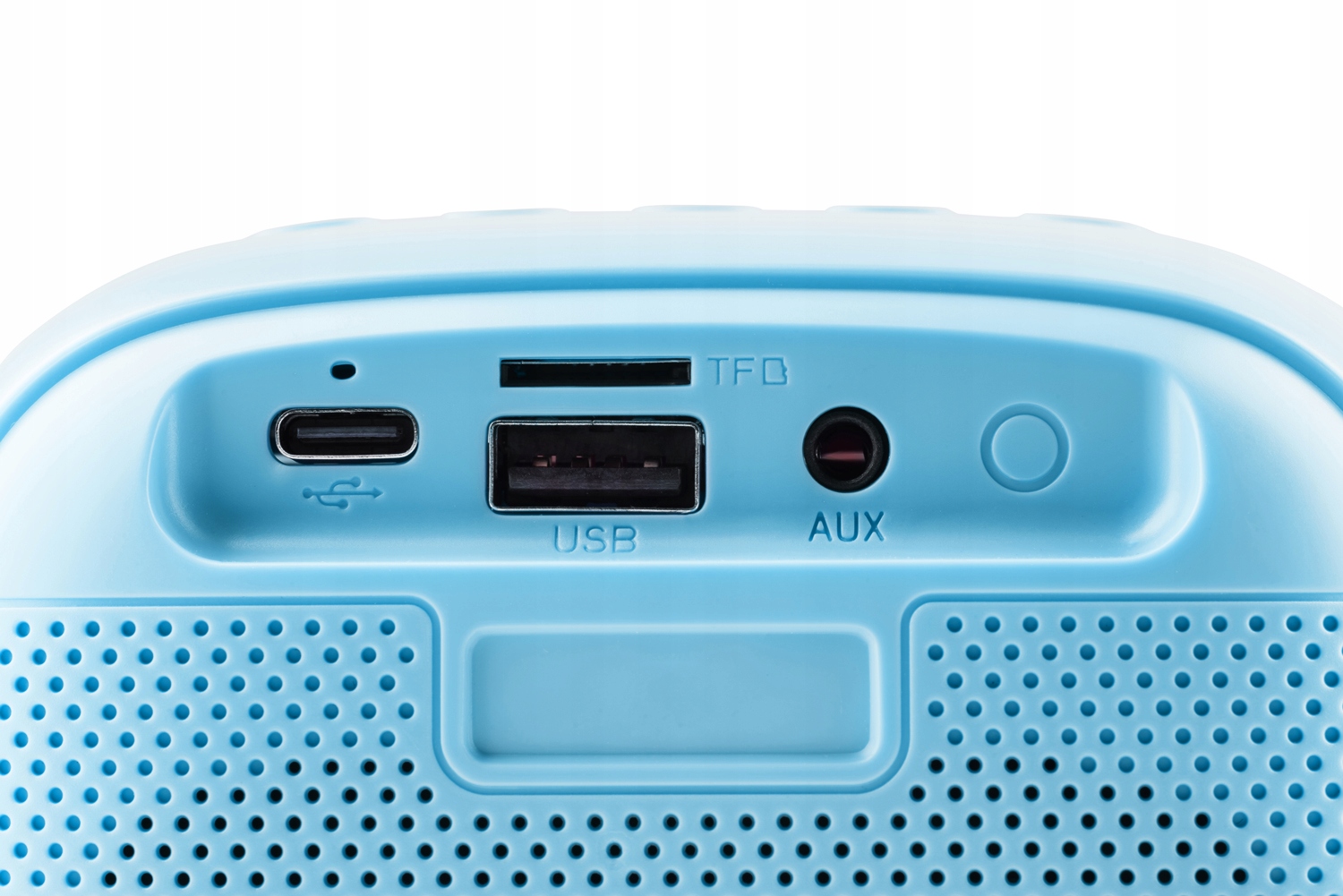 Wbudowane wejścia: AUX, USB i Micro SD