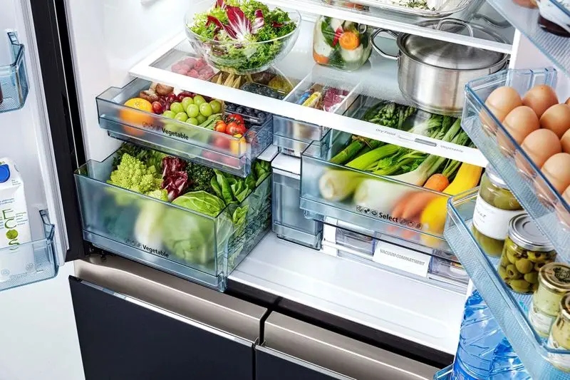 Inteligentne sterowanie – Dotykowy panel i alarm otwartych drzwi