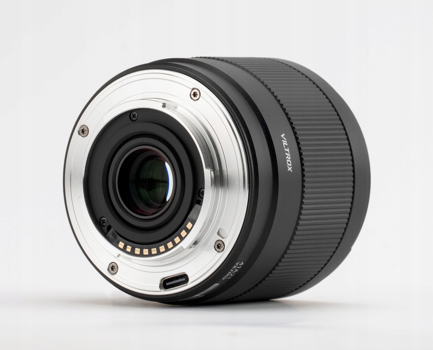 Szybki i precyzyjny autofokus z silnikiem krokowym STM