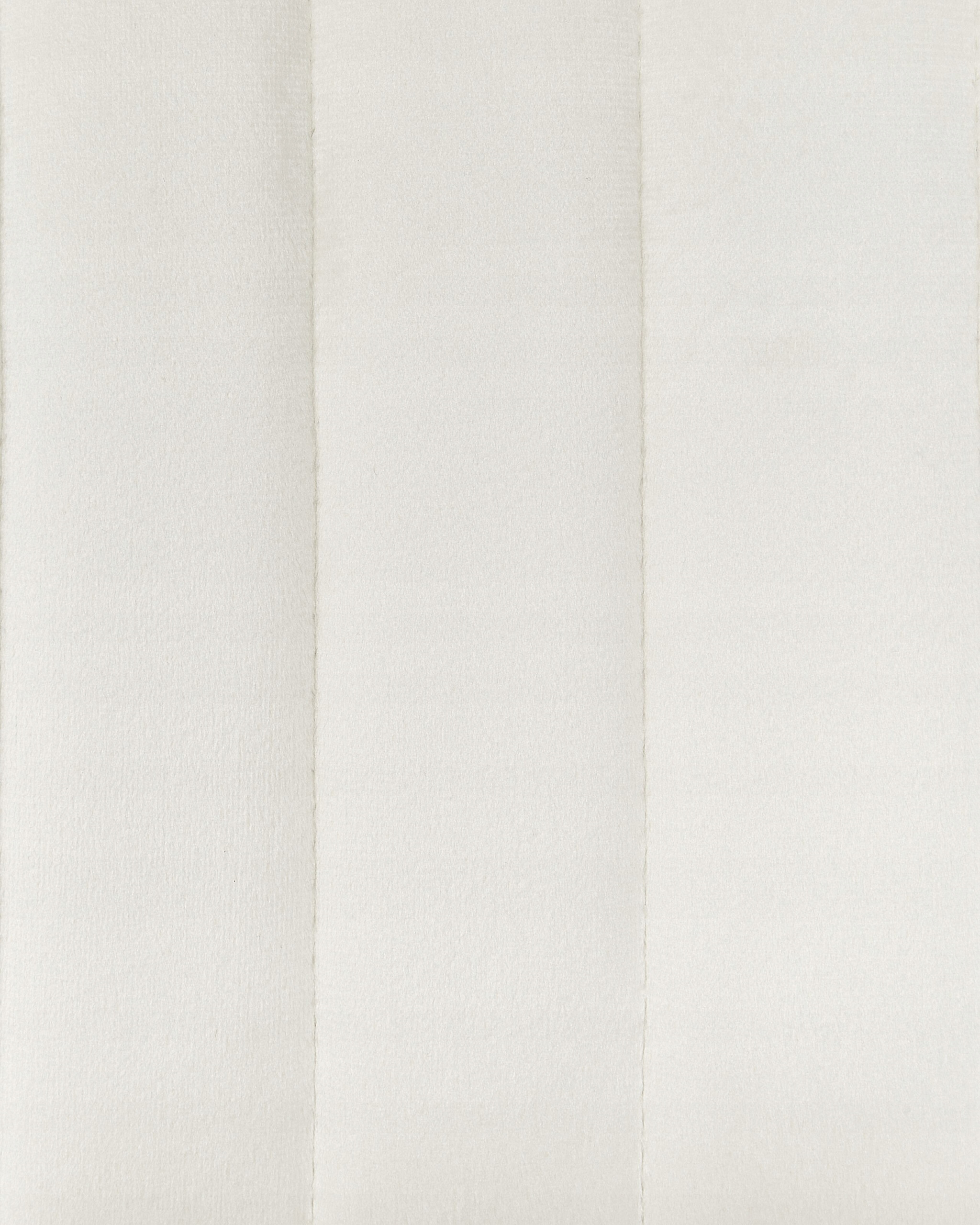 Gładka welurowa tapicerka z efektownymi włóknami