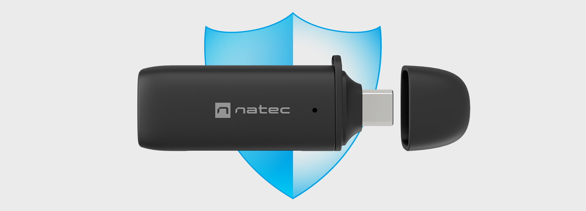 Czarny czytnik kart SD i Micro SD z osłoną ochronną i logo