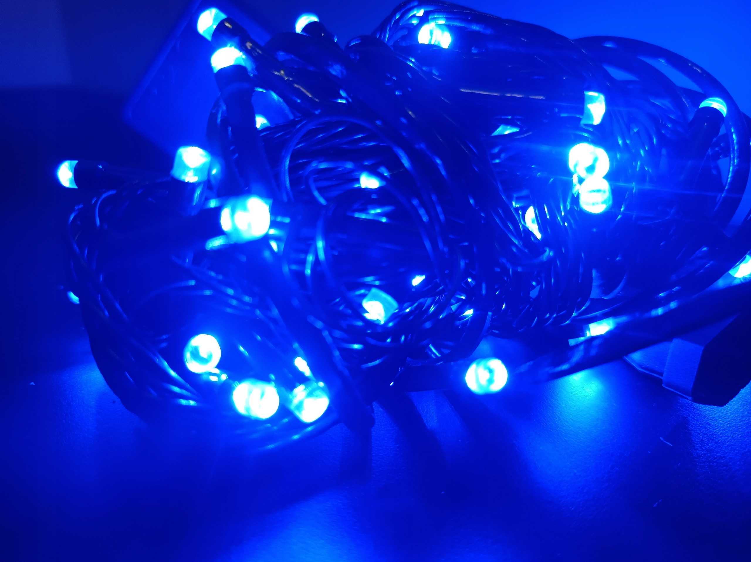 Energooszczędne lampki choinkowe – Idealne do wnętrz i na zewnątrz