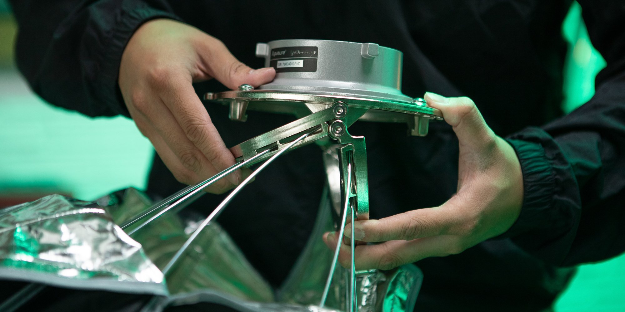 Softbox Aputure Light Dome mini III - Szybki montaż i płask