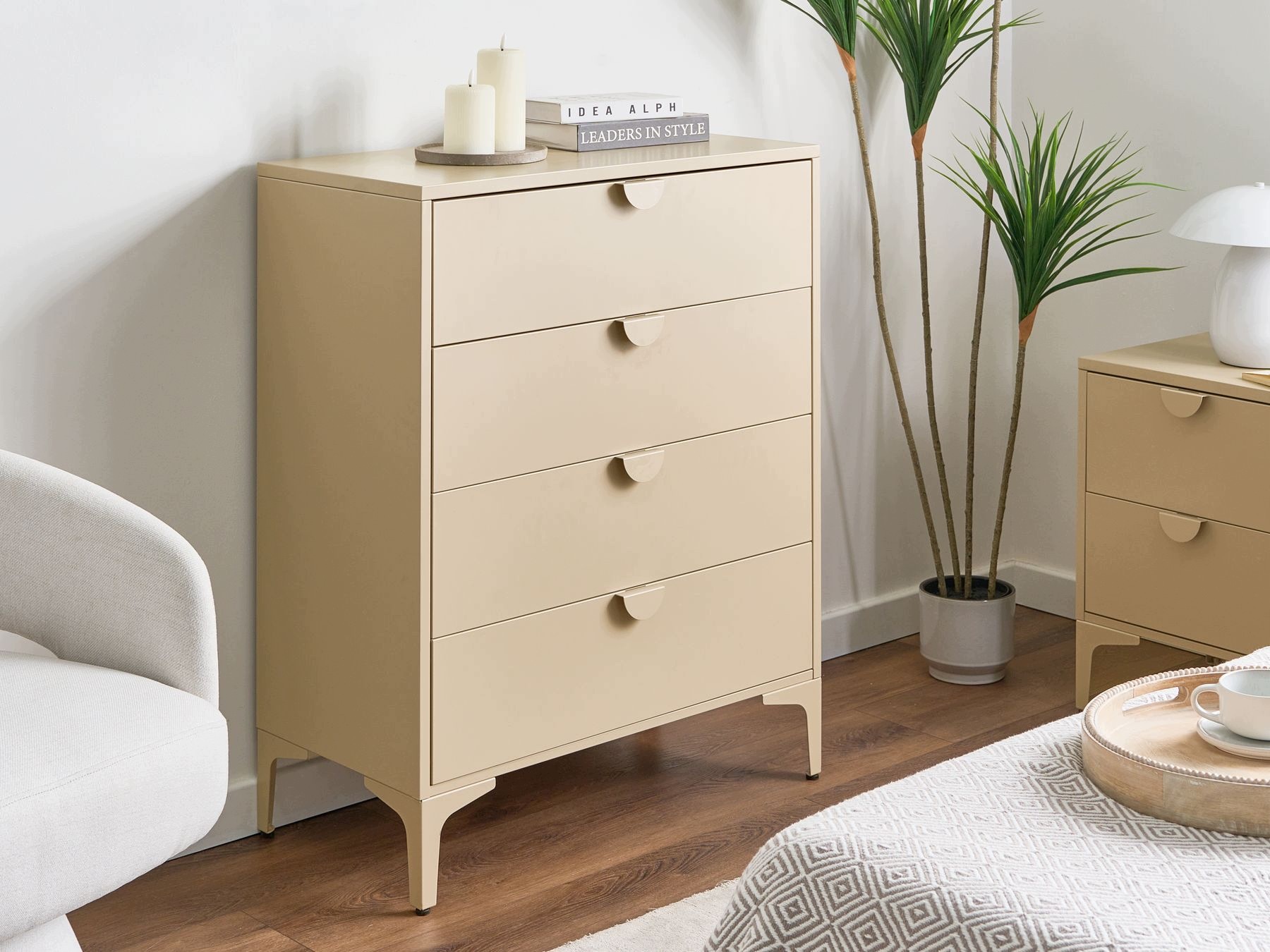 Komoda 4 szuflady ARDURA Metal Beżowy – Elegancja i funkcjonalność w Twoim wnętrzu